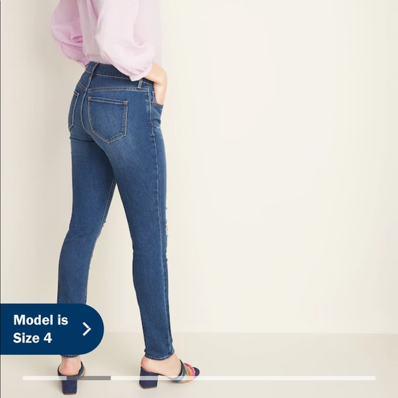 BRAND NEW Old Navy Skinny Jeans - Picture 2 of 9